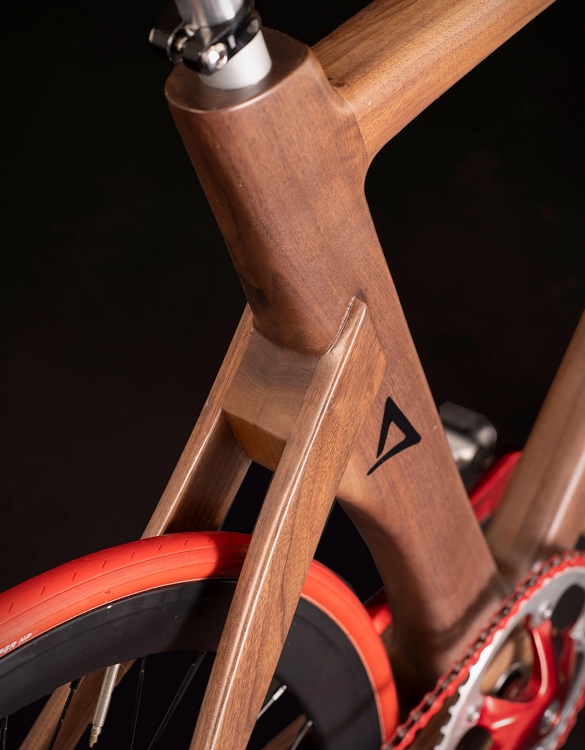 alfredo-wooden-bikes-4.jpg | Image