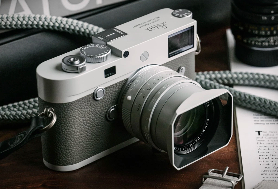 Câmera Hodinkee X Leica M10-p Ghost Edition | Image
