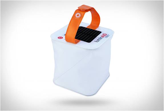 luminaid-inflatable-solar-lantern-3.jpg | Image