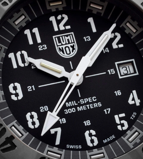 luminox-mil-spec-dive-watch-3.jpg | Image