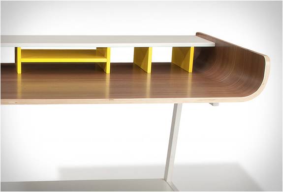 mesa-de-escritorio-half-pipe-desk-5.jpg | Image