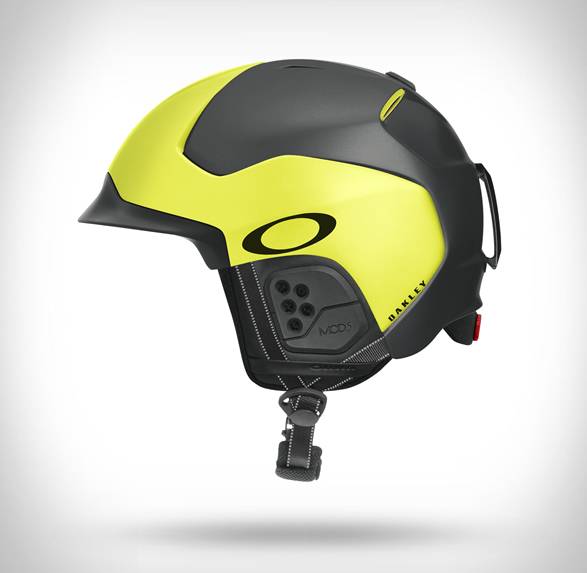 oakley-snow-helmets-4.jpg | Image