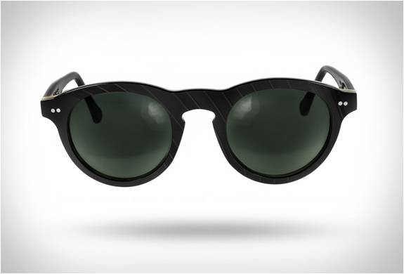 oculos-vinil-ovinylize-eyewear-2.jpg | Image