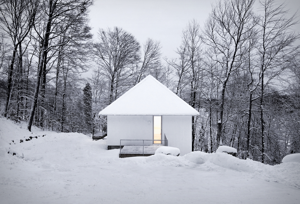 Cabana Branca Aconchegante - Poisson Blanc Cabin | Image