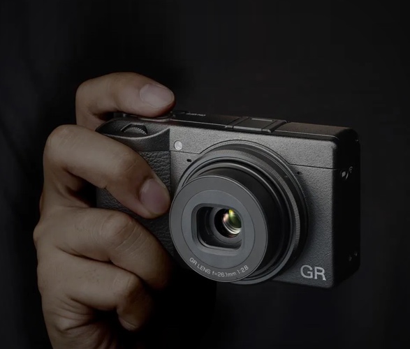 ricoh-gr-iiix-camera-4.jpg | Image