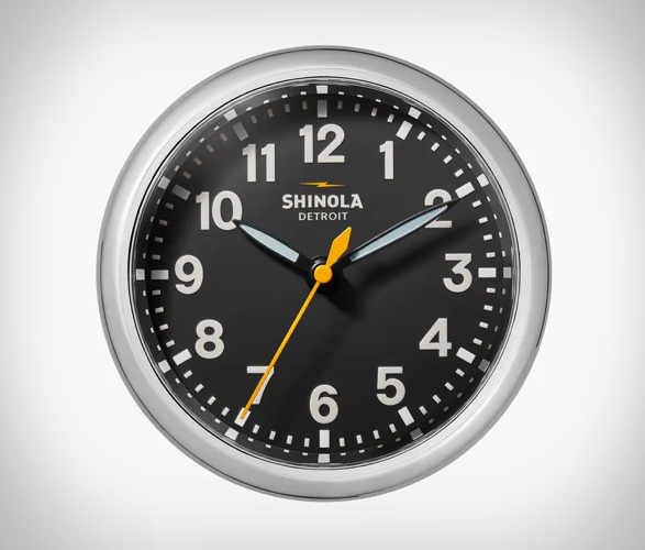 shinola-desk-clock-4.jpg | Image