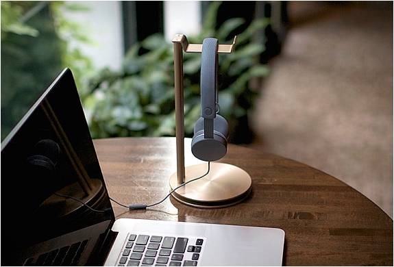 suporte-headphones-just-mobile-headstand-2.jpg | Image