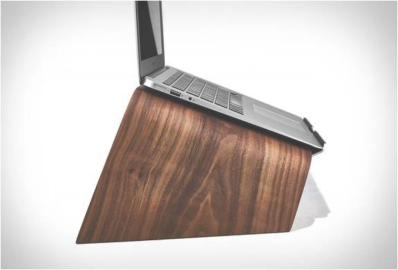 suporte-madeira-grovemade-laptop-4.jpg | Image