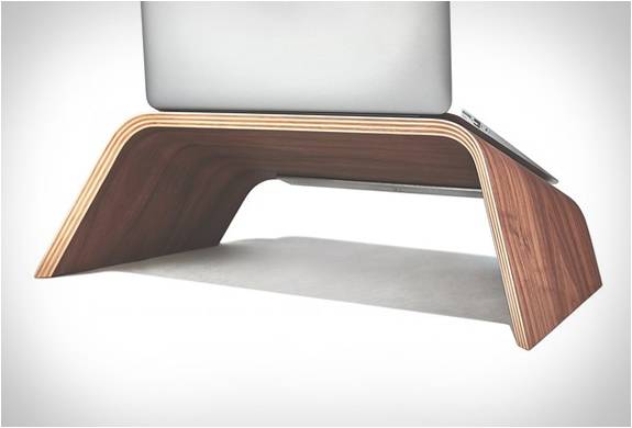 suporte-madeira-grovemade-laptop-5.jpg | Image