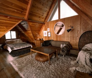 Cabana Moderna Airbnb Find: Sequoia A-Frame Cabin - Imagem - 3