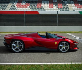 Uma das Ferraris mais Poderosas até Agora - Ferrari Daytona SP3 - Imagem - 3