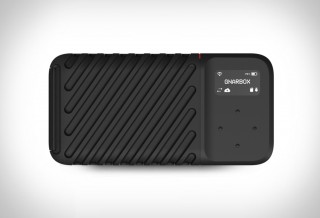 GNARBOX 2.0 RUGGED BACKUP DEVICE